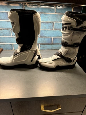 Fly Racing Maverick Boots Off-Road MX Motocross Motorcycle Gray / Black Size: 11 - Image 1 of 4