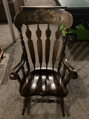 Liz Kamman Pine Rocking Chair 35342103 Cover
