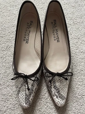 Tacón pequeño Paul Mayer Attitudes estampado serpiente punta punta talla 9B Foto 1 de 4