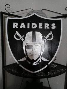 Targa in legno fatta a mano Raiders - Foto 1 di 3