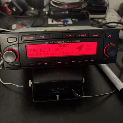 Becker Indianapolis Pro BE7952  Autoradio Navigation CD Bluetooth - Bild 1 von 4