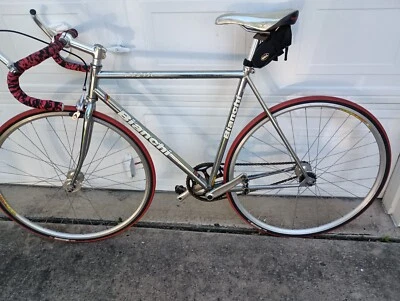 BICICLETA DE PISTA BIANCHI PISTA - BICICLETA TOTALMENTE CROMADA - RACIMOS FIJOS Y DE MONTAÑA RUSA EN RUEDA Foto 1 de 4