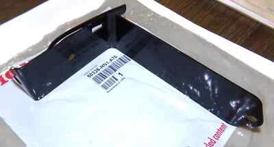 HONDA TRX 400EX,400X 金属电池带,固定器,支架带 50326-HN1-A70 — 第 1/2 张图片