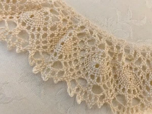 Beige Crocheted Lace Trim 2" Lampshades Sewing Crafts Hobbies Sold By Yard - Picture 1 of 4
