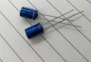 2PCS 2.7V 1F Farad Ultracapacitor 1F 2.7V Supercapacitor Farad Capacitor NEW - Picture 1 of 2