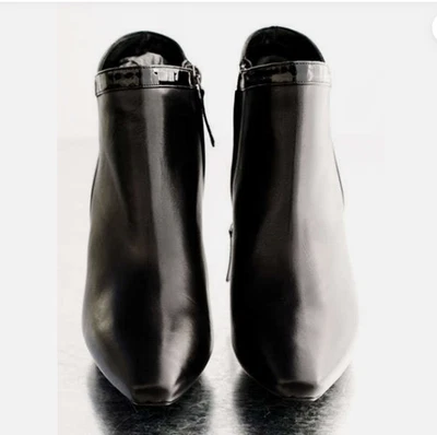 $1270 Alexander McQueen Black Leather High Heel Ankle Booties  Size 36.5 Italy - Image 1 of 4