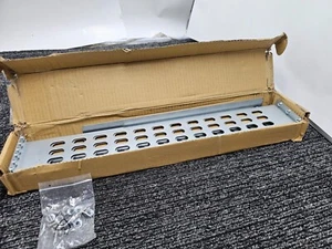 APC 0M-756H 4-Post Static Sliding Rail RackMount Assembly for Smart UPS - Bild 1 von 8