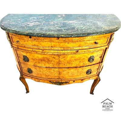 Aparador buffet francés Luis XV Foto 1 de 4