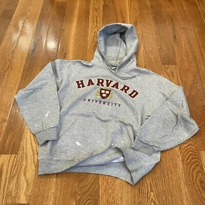 Champion Harvard University Hombre Mediano Bordado Gris Pullover Sudadera con Capucha Usado en Excelente Condición - Imagen 1 de 7