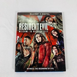 Resident Evil- Welcome To Raccoon City - Bluray & DIGITAL - Picture 1 of 5