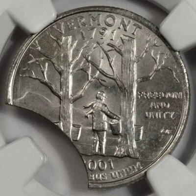 2001 NGC MS64 Large 25% Curved Clip Vermont Quarter Mint Error Rare State Error - Image 1 of 4