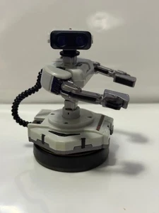 Nintendo Amiibo - Super Smash Bros. - R.O.B. (NES ) - Foto 1 di 5
