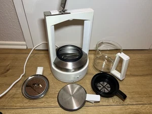 Krups Typ KM468 T8 Kaffeemaschine weiß Druckbrühsystem 850W voll funktionsfähig - Bild 1 von 5