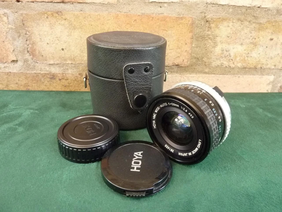 Bonita lente Hoya HMC gran angular 1:2,8 28 mm Olympus OM montura #1 Foto 1 de 1