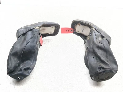 Juego de reposabrazos trasero pasajero Honda Goldwing Aspencade GL1200 84-87 par Foto 1 de 4