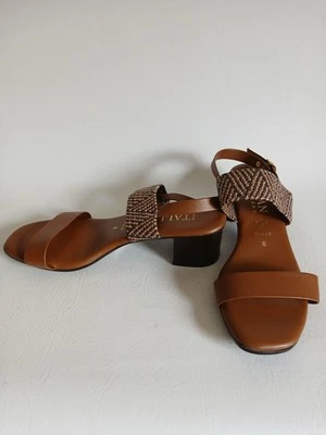 Women's Italian Shoemaker Tan Block Heel Open Toe Sandals Sz8M Side Buckle... - Image 1 of 4
