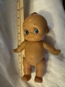 Muñeca Kewpie vinilo goma suave 8” vintage brazos/piernas móviles hechos en Taiwán - Imagen 1 de 15