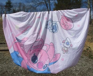 Sábana Ajustable Disney Lilo + Estampado de Puntada Doble Rosa Poliéster Suave- - Imagen 1 de 4