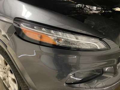 Passenger Corner/Park Light Park Lamp-turn Signal Fits 14-18 CHEROKEE 1996683 - Image 1 of 4