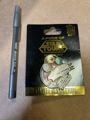 Pin D23 Expo 2011 Star Wars: A Piece of Star Tours History LE Prendedor Deslizante Foto 1 de 4