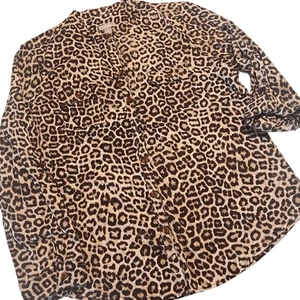 Chico's braune Bluse Animal-Print Knopfleiste Kragen lange Riegelärmel Größe Large - Bild 1 von 9