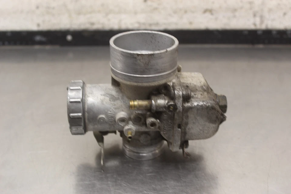 Carburador Yamaha IT490 1983 V8 Foto 1 de 4