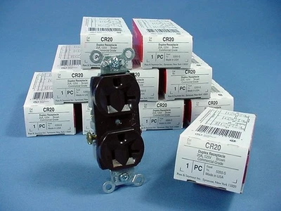 Tomas de corriente dúplex 10 Pass & Seymour marrón COMERCIAL 20A 125V CR20 Foto 1 de 4