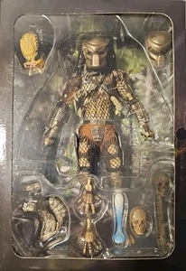 Predator ~ FIGURINE D'ACTION ULTIME CHASSEUR DE JUNGLE PREDATOR ~ NECA Aliens AVP - Photo 1/5