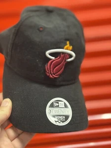 Miami Heat Minimalist Design Embroidered Dad Hat | Basketball Cap Ladies Fit - Bild 1 von 4