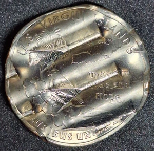 2009-D(?) Mint Cancelled/Waffled U.S. Virgin Islands DC & U.S. Territories 25¢ - Picture 1 of 2