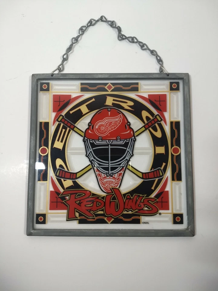 Detroit Red Wings Arte Vidrio Colgante Enmarcado Logo NHL Hockey sobre Hielo 6 3/4" Cuadrado  Foto 1 de 4