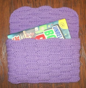 Handmade Purple Crocheted Book Bible Journal Cover Sleeve Kindle Tablet Pouch - Bild 1 von 4