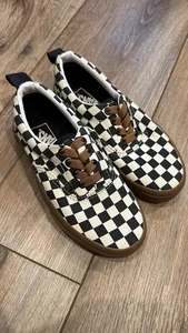 Furgonetas Talla 13 Niños Nuevas Sin Caja Blanco y Negro Cuadros Marrón Sin Cordones - Imagen 1 de 5