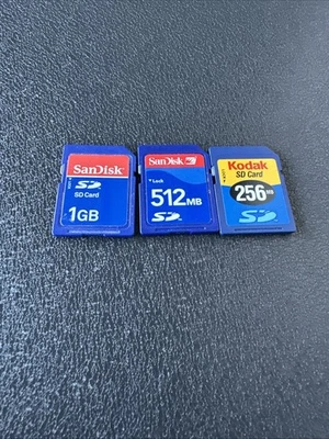Lot Of Camera Memory Cards - Image 1 of 3
