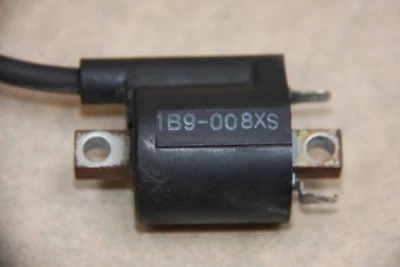 BOBINE D'ALLUMAGE HT / IGNITION COIL ASSY 1B98231000 YAMAHA YBR125 ED 2009 - Photo 1/3