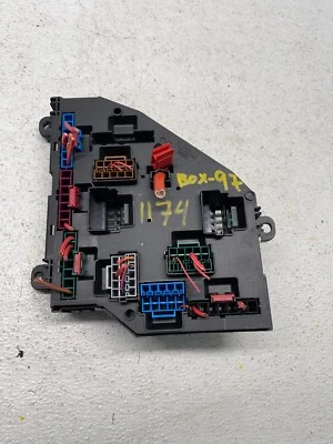 2013-2014 BMW X3 F25 REAR TRUNK RELAY DISTRIBUTION JUNCTION FUSE BOX OEM 9259468 - Image 1 of 4