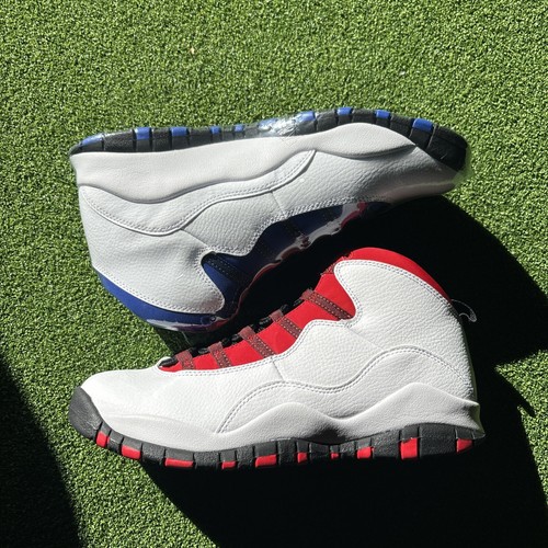 Air Jordan 10 Retro GS. Nuovo con scatola originale (leggeri danni alla scatola)