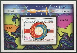 Obervolta 1975 compañía espacial Apolo-Soyuz bloque 36 sin usar (C28856) - Imagen 1 de 1