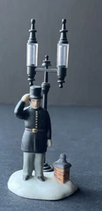 Department 56 Dickens Village Constables Accessory (1 of 3) Figurine Lamp Post - Picture 1 of 7