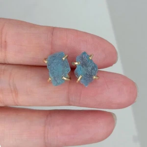 Pendientes de tachuelas de plata 925 azul aguamarina áspera pendientes de piedras preciosas para regalo - Imagen 1 de 5