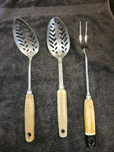 (D1) --- 3 Vintage EKCO Chromed & Stainless Steel Kitchen Utensils - Picture 1 of 12