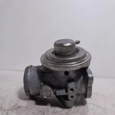038131501E EGR valve for Volkswagen Golf IV SEDAN (1J1) 1997 187586 1143893 - Image 1 of 4
