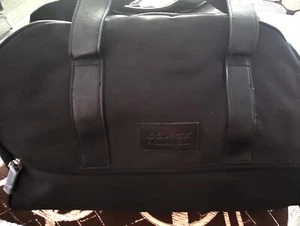 Black Kenneth Cole New York Black Canvas Gym/Travel/Duffel Weekender Bag - Picture 1 of 11