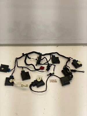 2005 - 2011 Audi A6 S6 C6 AC Heater Air Flow Flap Actuator Motor Set Of 9 OEM - Image 1 of 4