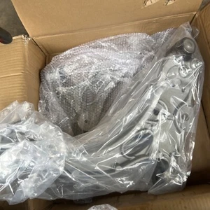 2pcs Front Lower Control Arm Kit For 1998-2005 Buick LeSabre Park Avenue Riviera - Picture 1 of 4