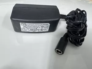 DVE DSA-12PFA-09 FUS AC Power Supply Adapter Charger Cord Output 12 V 0.75 A - Picture 1 of 4