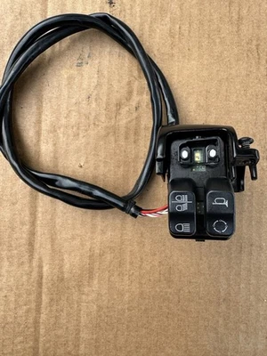 2009-2021 Harley Davidson Sportster Iron 883 XL883N Left Hand Control Switch - Image 1 of 4