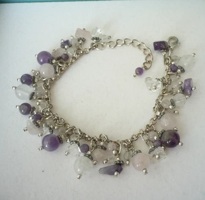 üppiges Damen Armband  viele Perlen in weiß u. beerefarben, Länge insg. 21 cm - Bild 1 von 4