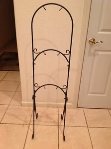 Wrought Iron Stand Basket Flower Pot Stand - Picture 1 of 12