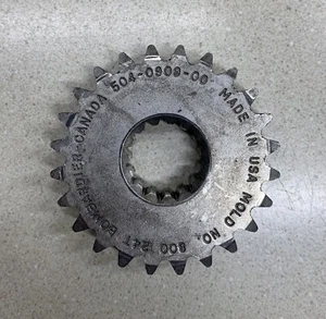 Skidoo Top Sprocket 24T 504-0909-00 - Picture 1 of 3